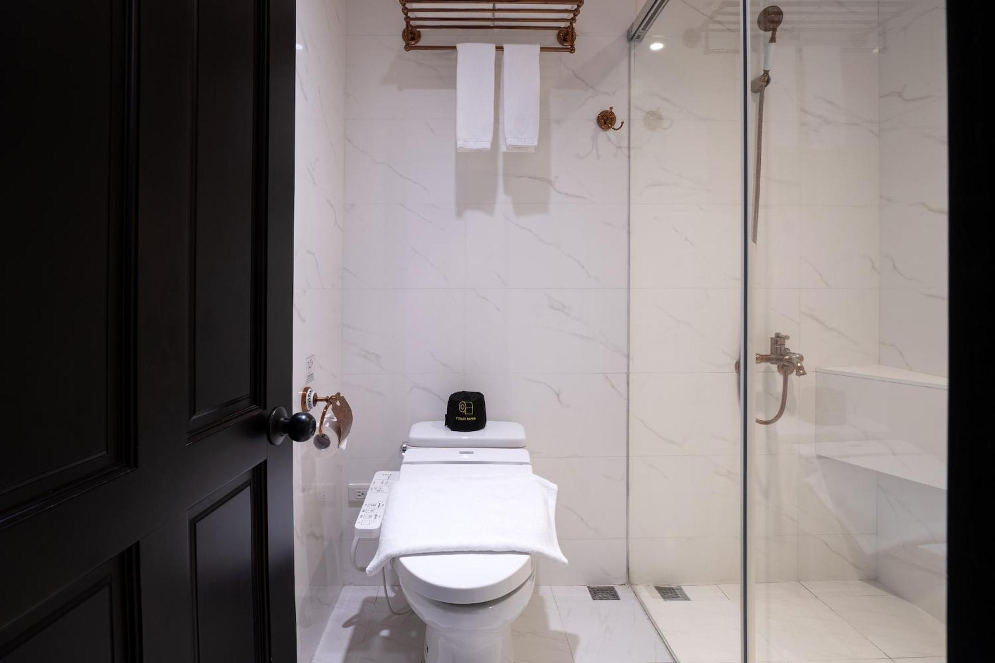 Dream Mansion Hotel Taichung Buitenkant foto