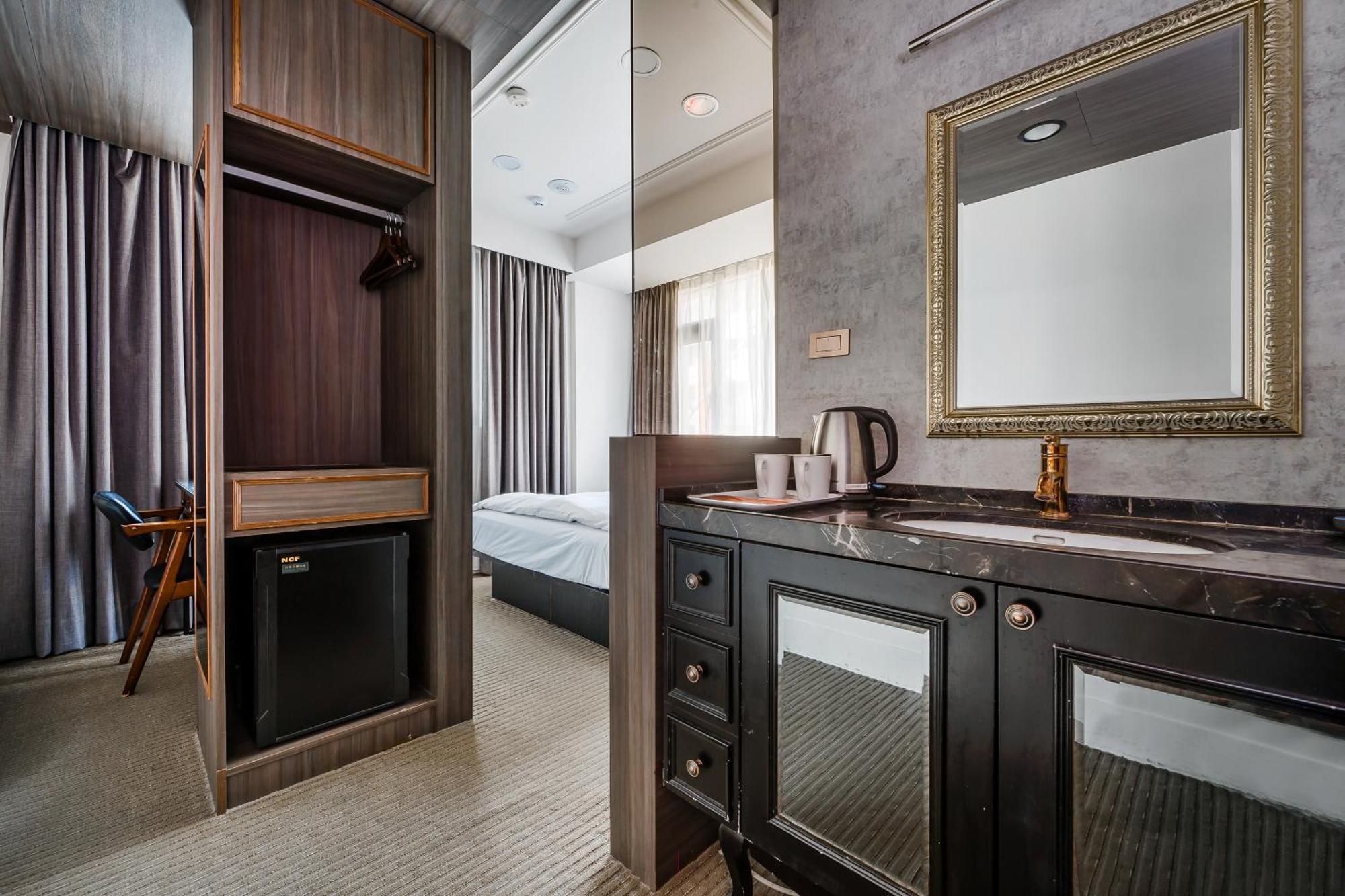 Dream Mansion Hotel Taichung Buitenkant foto