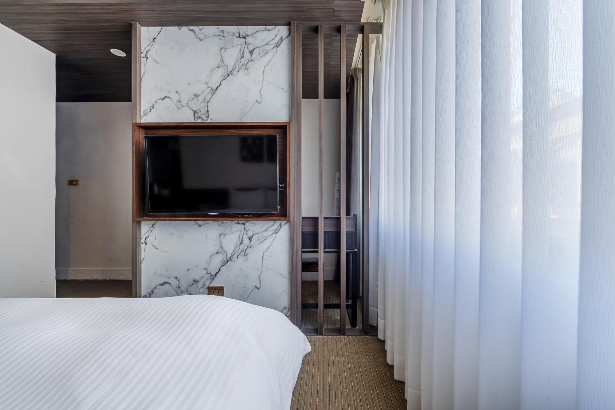 Dream Mansion Hotel Taichung Buitenkant foto